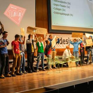 JDAVler*innen auf der Bühne am BJLT 2019